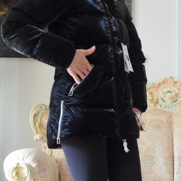 WOODPECKER Wet Black Hooded puffer/parka/coat/jacket Size SMALL - Picture 2 of 12